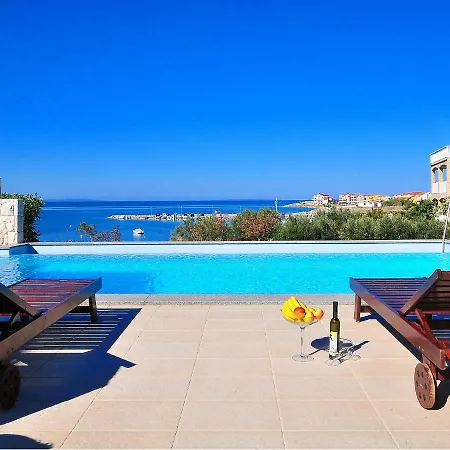 Ante-5 아파트 *